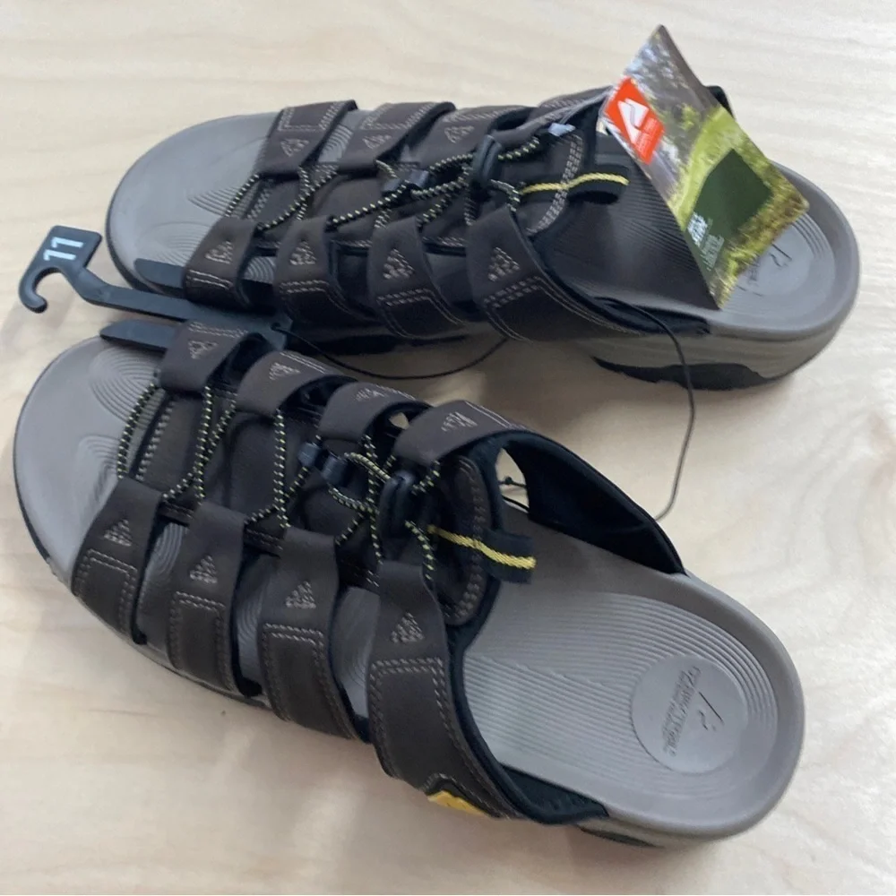 Ozark Trail Men’s Fisher Slides size 11 (AY)
